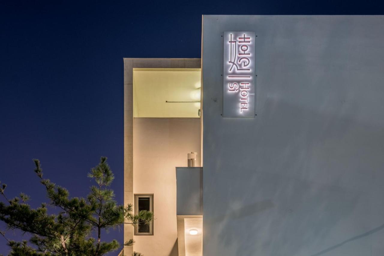 Si Hotel 台中市 エクステリア 写真